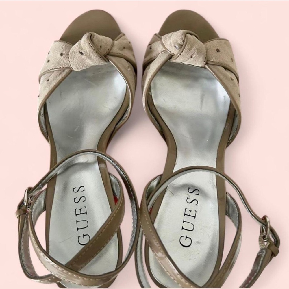 Vtg Pin-Up Style Peep Toe Ankle Strap Hidden Platform Suede Sandals - Picture 2 of 16